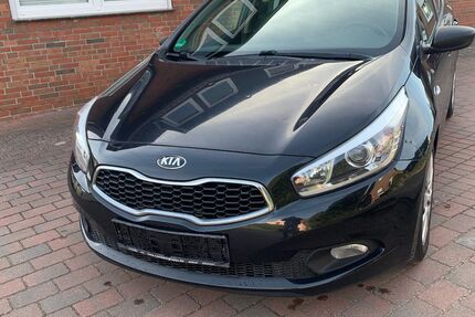 Kia ceed / Ceed 208.820 km 3.790 &euro; Syke 28857