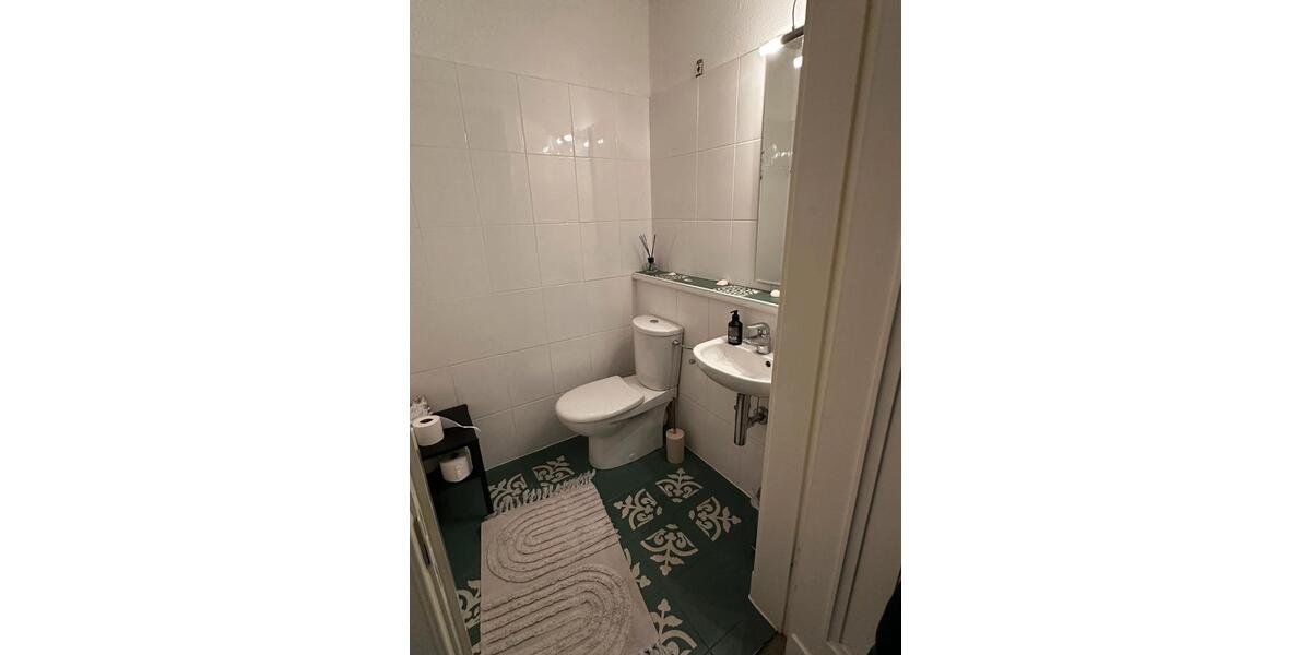 Etagenwohnung Jever - 5 Zimmer, 165 m&sup2;, 1.155&euro; | Angebot:26148012