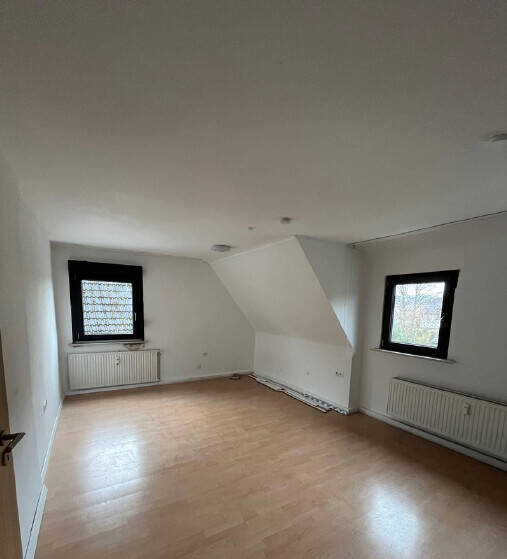 Mehrfamilienhaus, Wohnhaus Kirchhundem / Würdinghausen Würdinghausen - 1 Zimmer, 255 m&sup2;, 429.500&euro; | Angebot:25741132