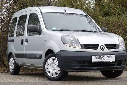 Renault Kangoo 89.000 km 2.999 € München 81243
