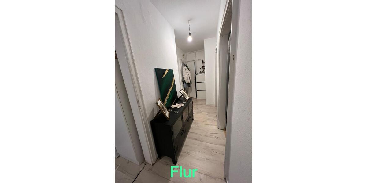 Einfamilienhaus Saarbrücken Neue Bremm - 2 Zimmer, 65 m&sup2;, 600&euro; | Angebot:25404641