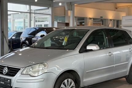 VW Polo 102.000 km 5.499 &euro; Inden 52459