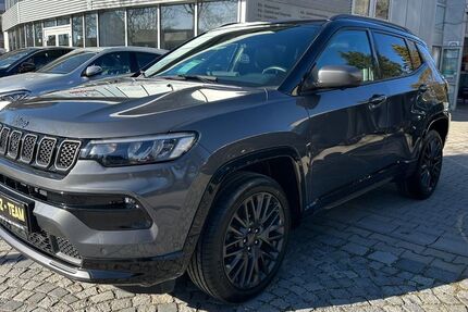 Jeep Compass 92.128 km 19.999 &euro; München - Trudering 81827