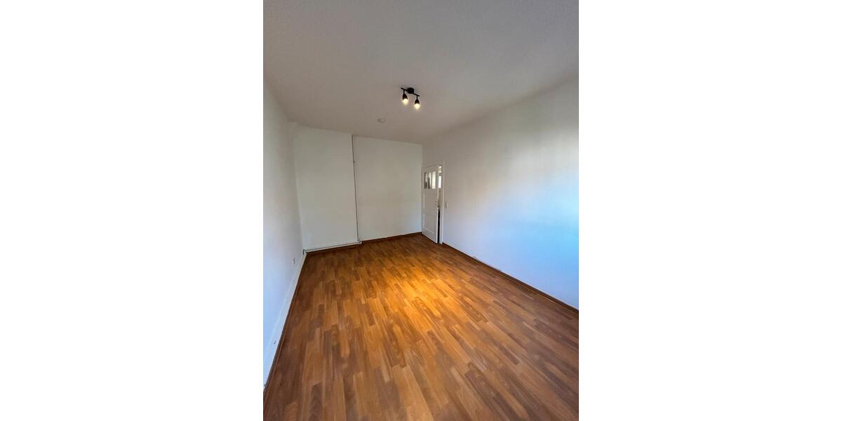 Etagenwohnung Am Ettersberg - 3 Zimmer, 70 m&sup2;, 520&euro; | Angebot:25269875