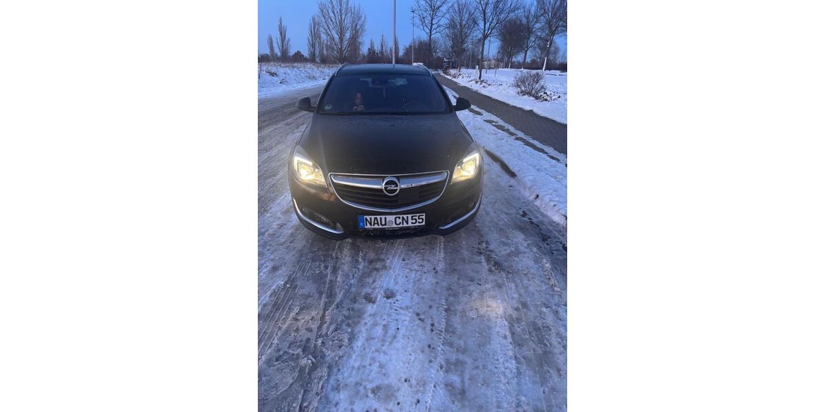 Opel Insignia 140.451 km 12.000 &euro; Nauen 14641