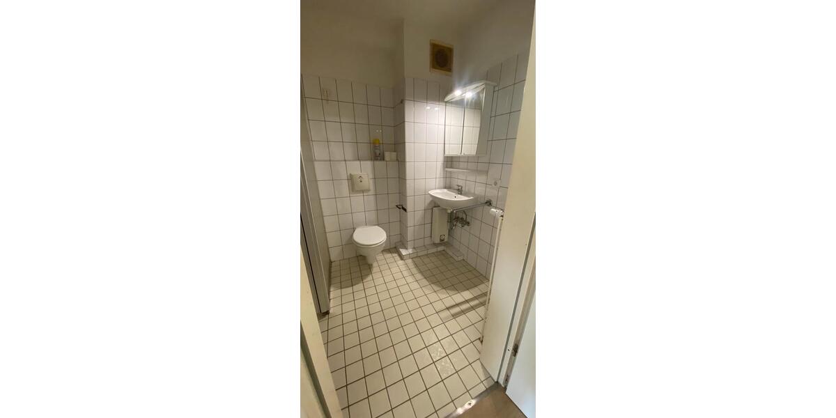 Etagenwohnung Lüneburg Ebensberg - 1 Zimmer, 35 m&sup2;, 600&euro; | Angebot:26656900