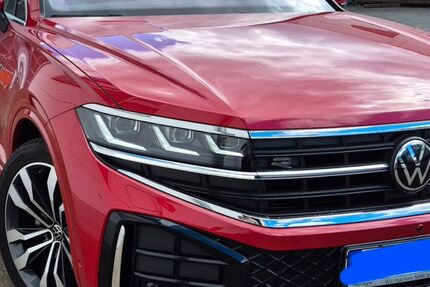 VW Touareg 49.800 km 62.900 &euro; Butzbach 35510