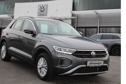 VW T-Roc 26.287 km 24.799 &euro; Nidda 63667
