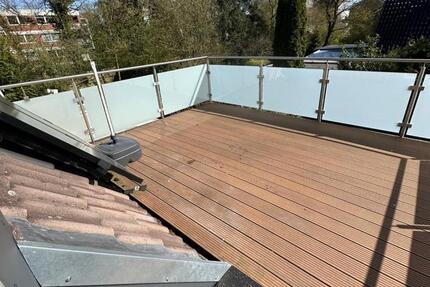 1 Zi.- Wohnung mit großer Terrasse in EFH