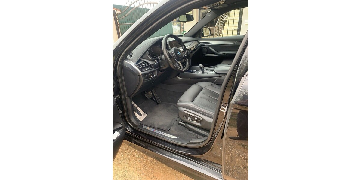 BMW X6 180.000 km 33.500 &euro; München 80313