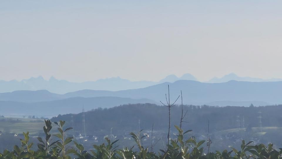 Einfamilienhaus mit 4 Zimmern und Garten in SteinenHägelberg mit 4 zimmer