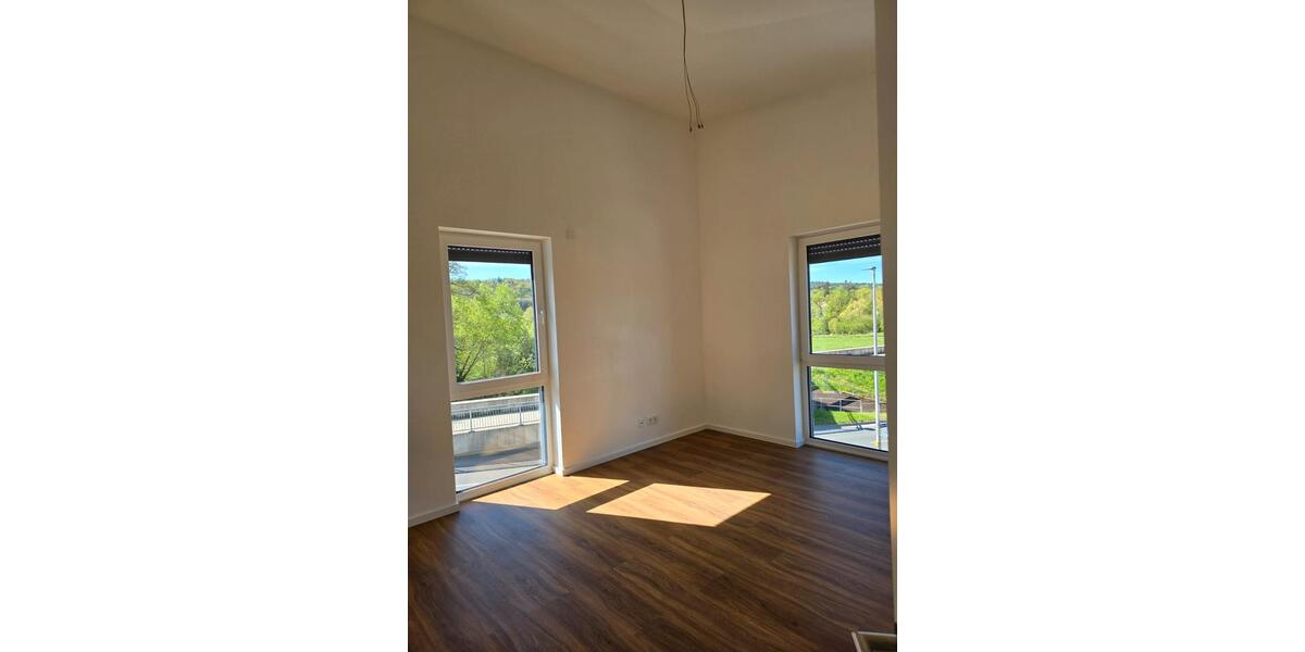 Maisonettenwohnung Michelau in Oberfranken - 3 Zimmer, 110 m&sup2;, 1.200&euro; | Angebot:26365036