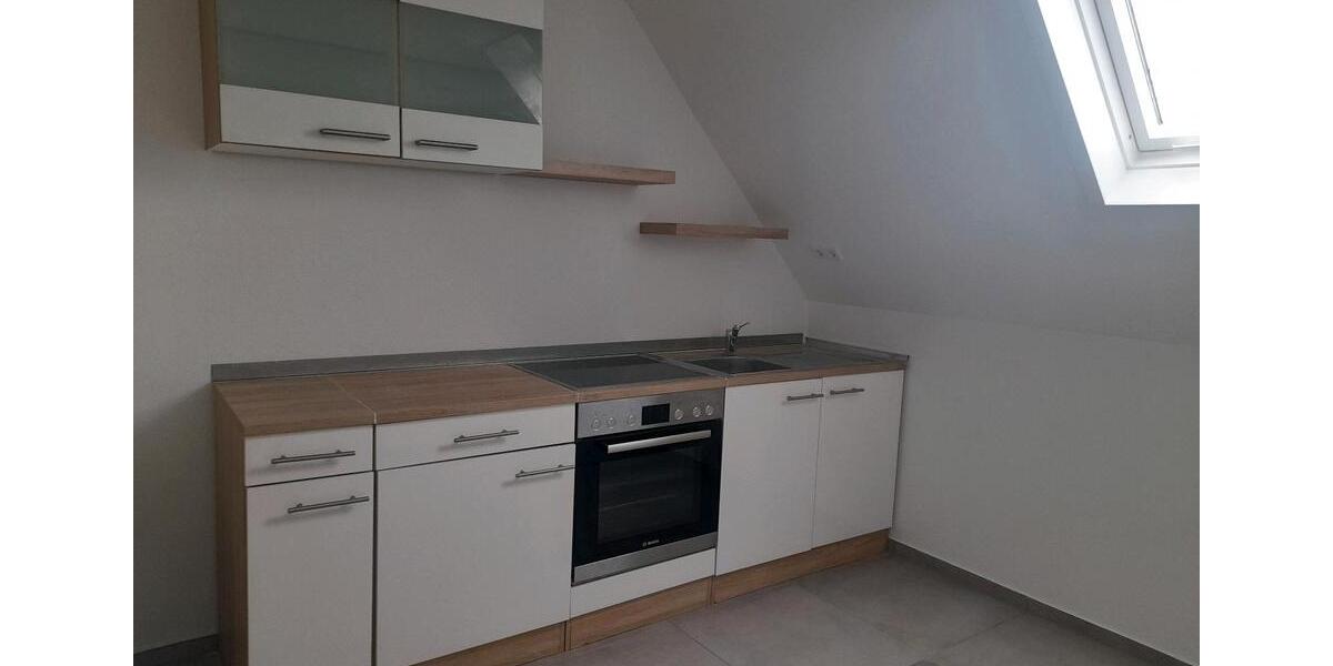 Etagenwohnung Laichingen - 3 Zimmer, 85 m&sup2;, 1.290&euro; | Angebot:26322353