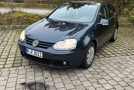 VW Golf 295.000 km 2.400 &euro; Haar 85540