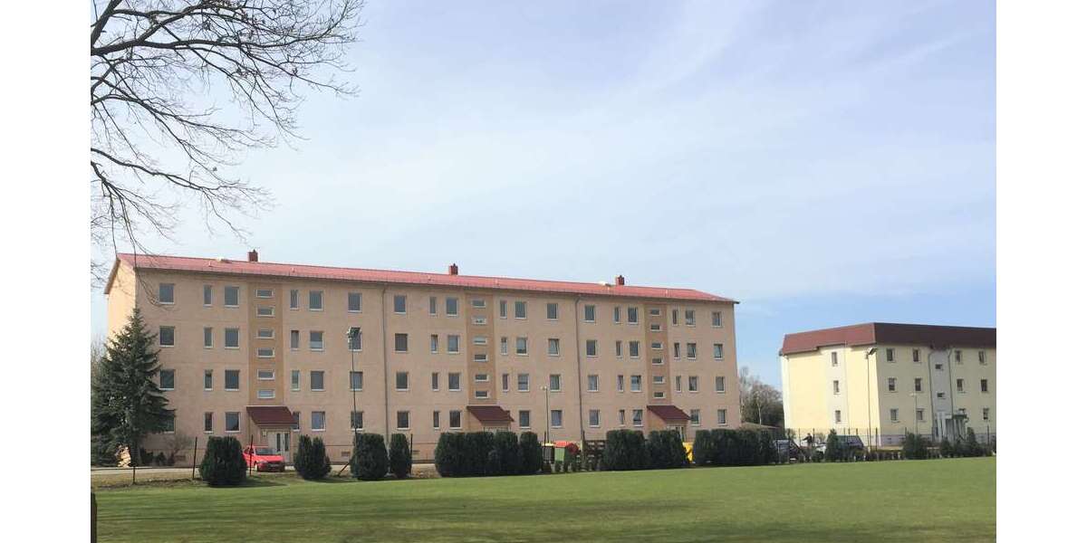 NEU - frisch renovierte 3 Zimmer mit Balkon und Einbauküche! Flexibel ab 6 Monate zu vermieten. - Appartement Annaburg | Angebot:17600958