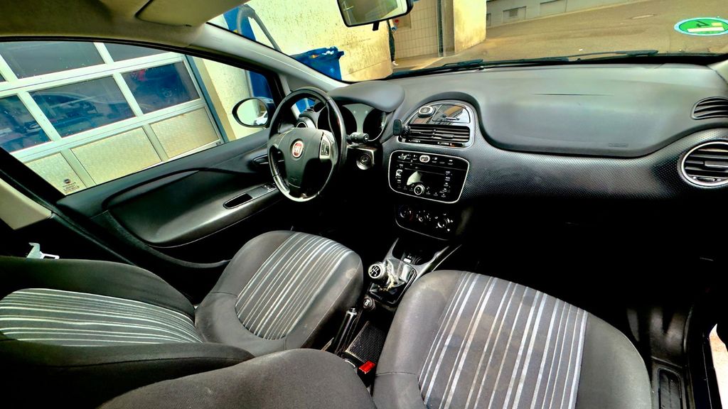 Fiat Punto 140.000 km 2.700 &euro; Hochdorf-Assenheim 67126