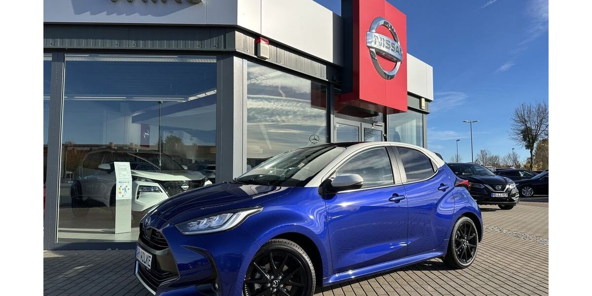 Mazda 2 Hybrid 26.463 km 17.890 &euro; Magdeburg 39120