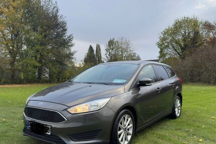 Ford Focus 174.000 km 6.490 &euro; Ense 59469