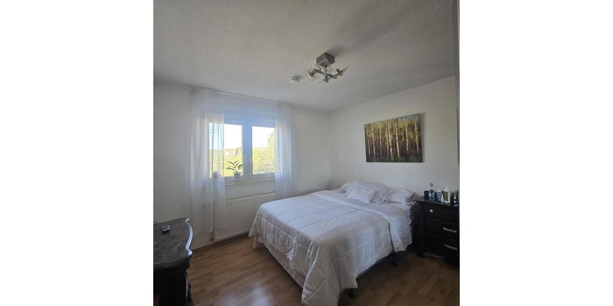 Einfamilienhaus Mehlingen - 3 Zimmer, 200 m&sup2;, 1.950&euro; | Angebot:26619722