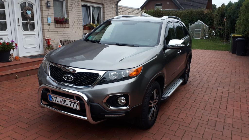 Kia Sorento 235.000 km 8.499 € Bad Essen 49152