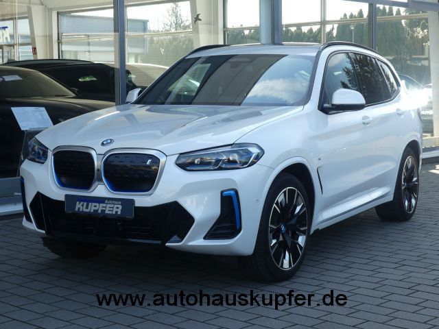 BMW iX3 18.200 km 47.500 &euro; Vaihingen / Enz 71665