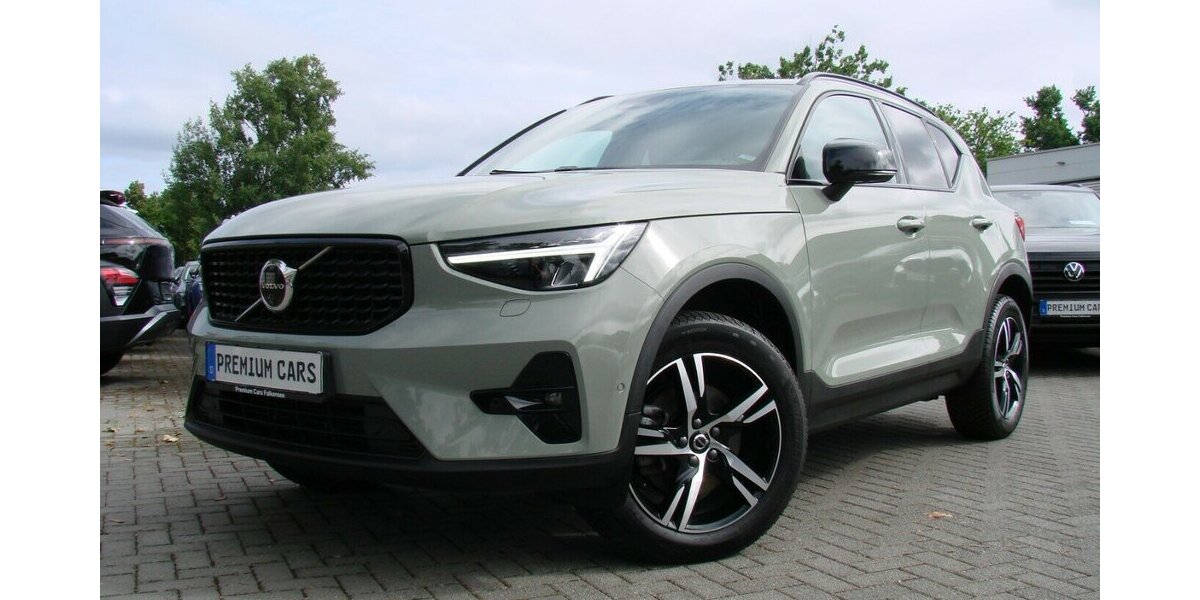 Volvo XC40 NOVC-HEV Plus Dark LED ACC H&K 360º 33.426 km 29.980 &euro; Falkensee 14612