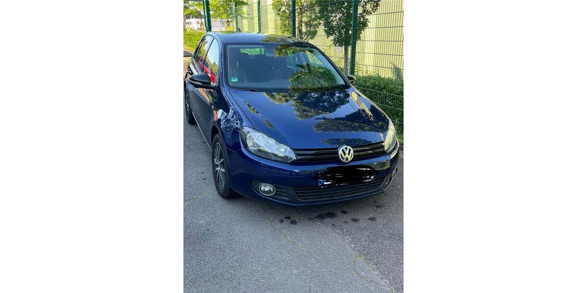 VW Golf 158.154 km 5.800 &euro; Wiehl 51674