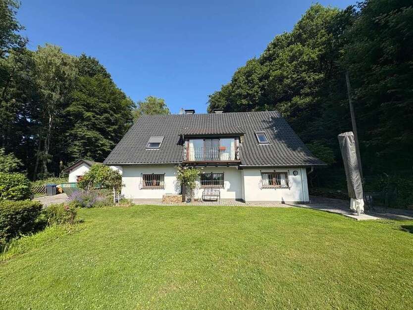 Haus zum Kaufen in Bergisch Gladbach 699.000 € 141 m²