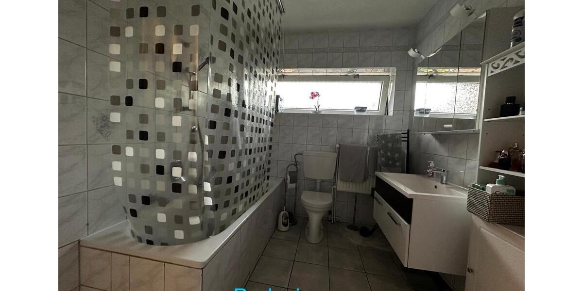 Erdgeschoßwohnung Delmenhorst Bungerhof - 4 Zimmer, 95 m&sup2;, 1.000&euro; | Angebot:24853022