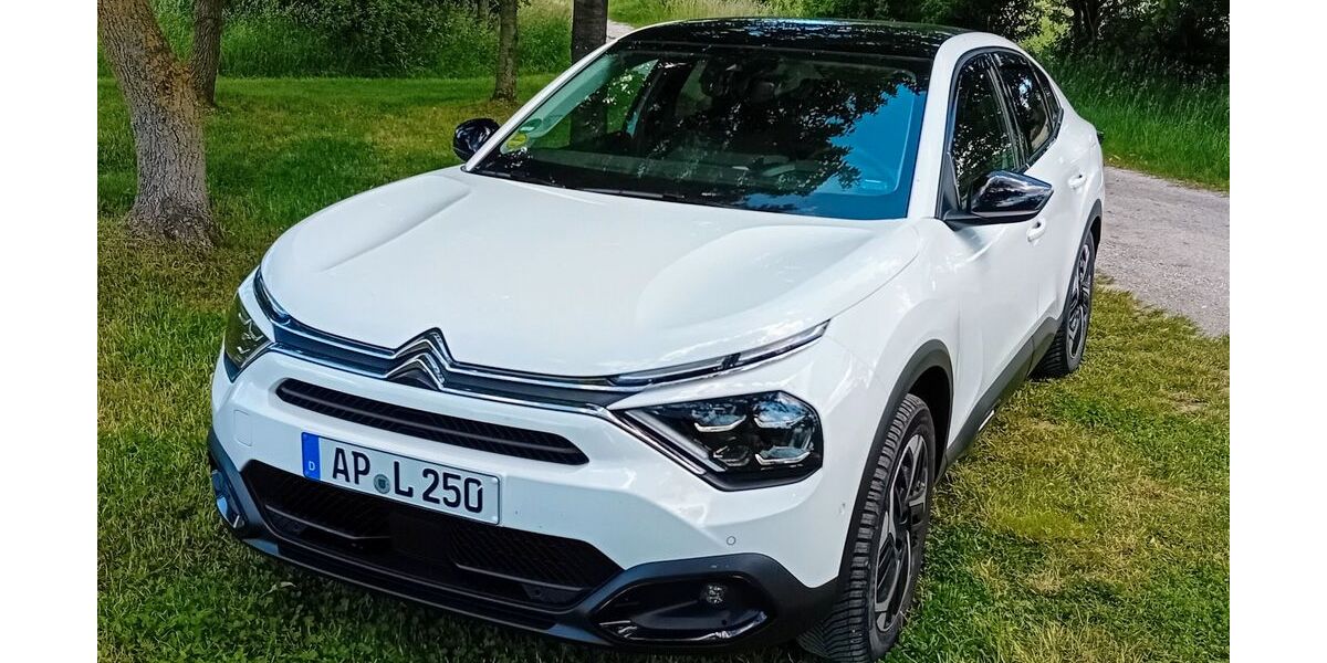 Citroen C4 X 8.650 km 22.998 &euro; Am Ettersberg 99439