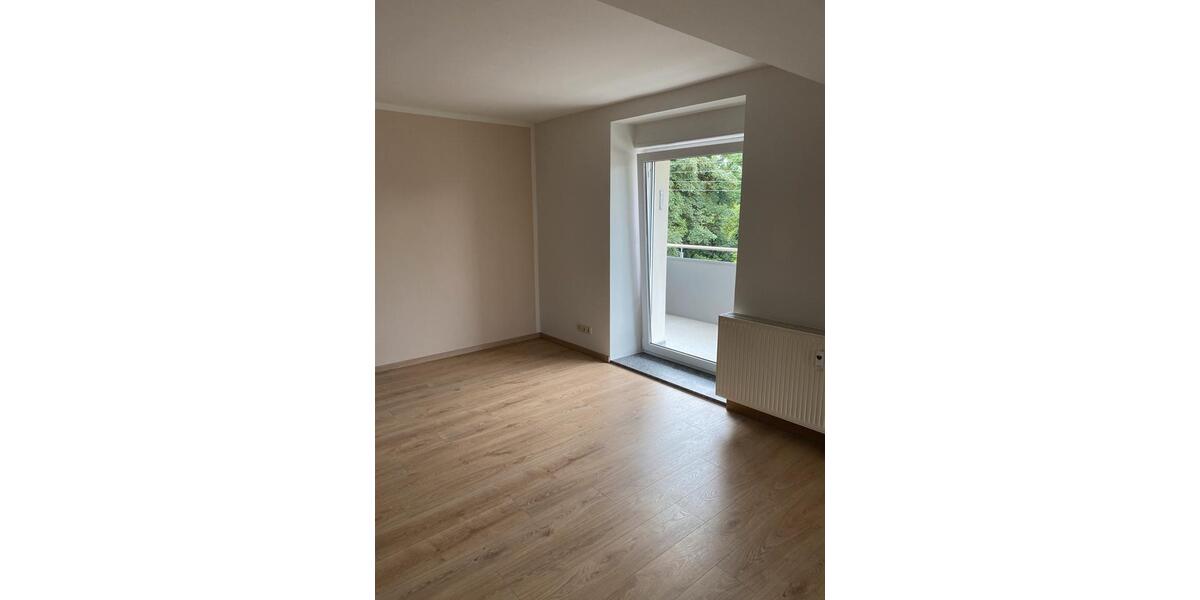 Etagenwohnung Pulsnitz - 3 Zimmer, 106 m&sup2;, 740&euro; | Angebot:25394922