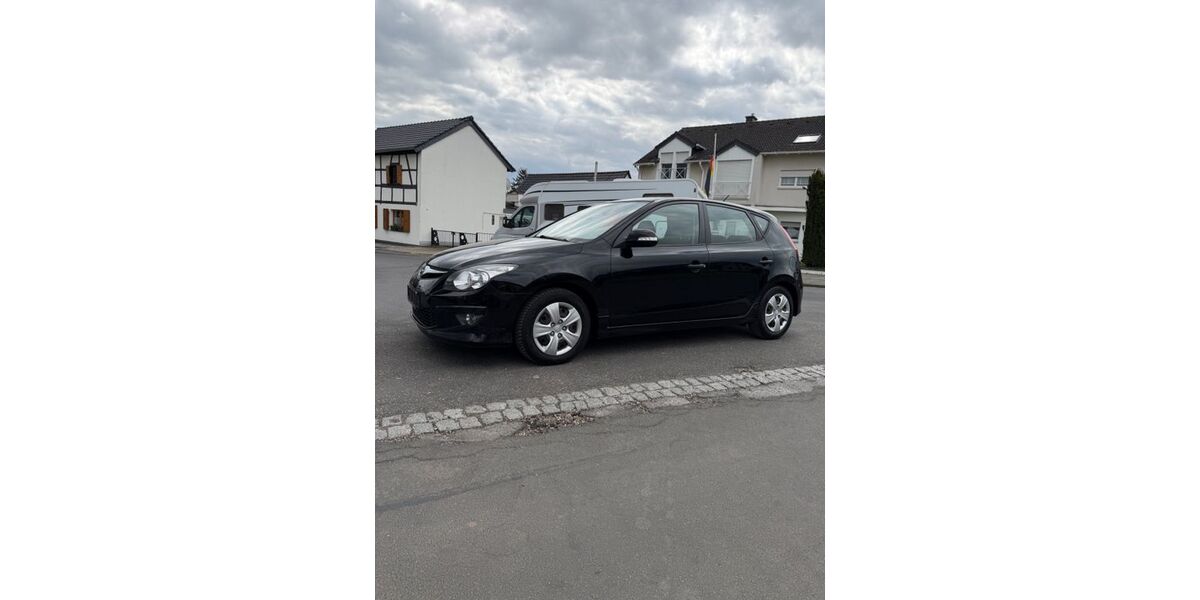 Hyundai i30 220.000 km 2.290 &euro; Zülpich 53909