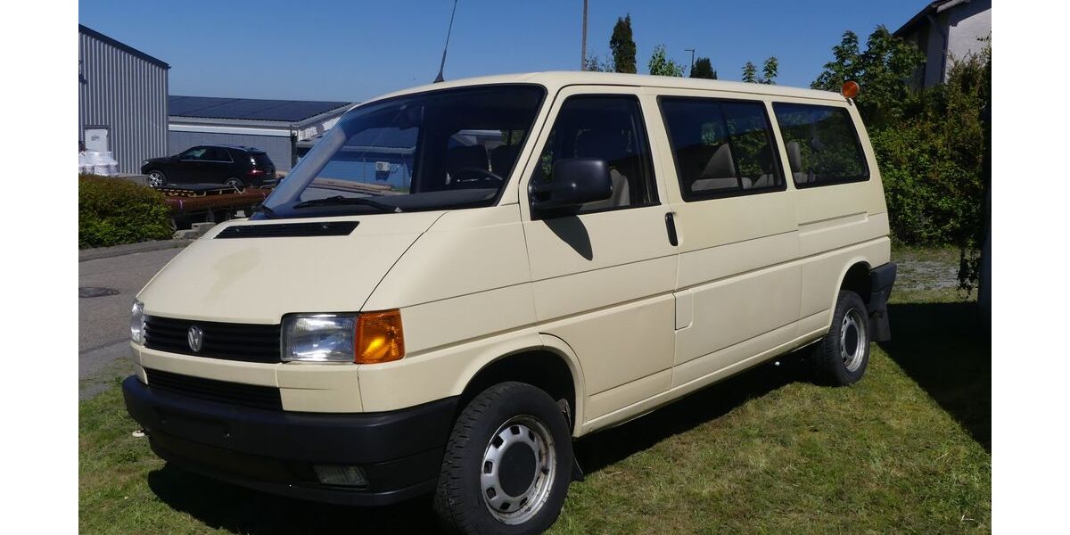 VW T4 Caravelle 97.519 km 17.900 &euro; Neuenbürg 75305