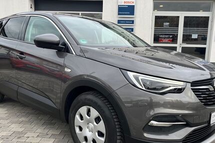 Opel Grandland (X) 82.427 km 13.900 &euro; Heidenau 01809