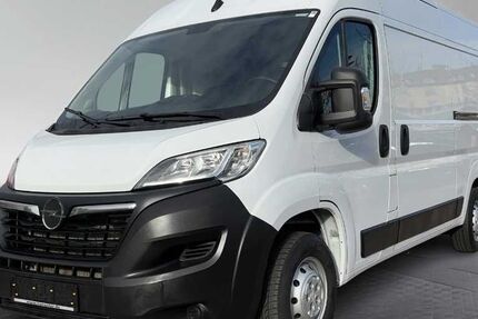 Opel Movano 77.000 km 20.890 &euro; München 80339