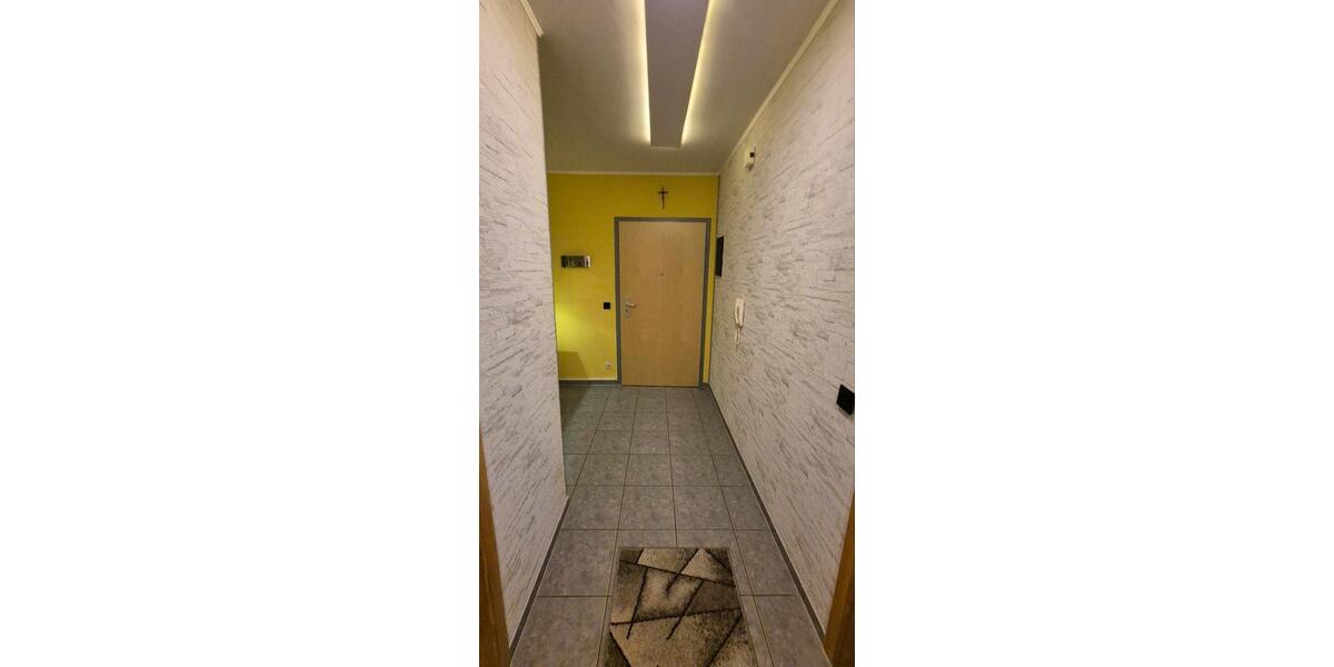 Hochparterre Preetz - 3 Zimmer, 80 m&sup2;, 900&euro; | Angebot:26288359