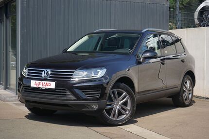 VW Touareg 127.437 km 27.990 &euro; Schwerin 19061