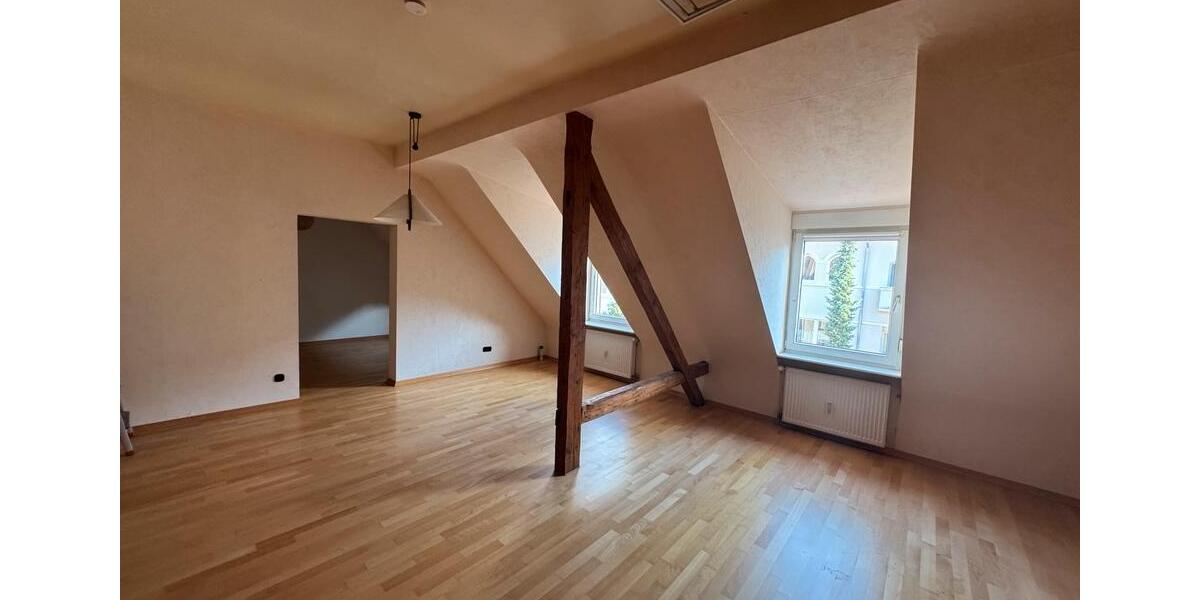 Dachgeschoßwohnung Ludwigshafen am Rhein Parkinsel - 3 Zimmer, 98 m&sup2;, 279.000&euro; | Angebot:26758770