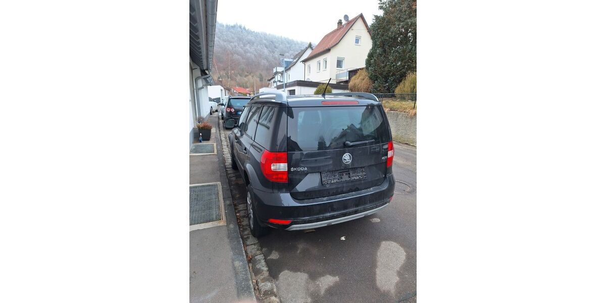 Skoda Yeti 99.000 km 9.900 &euro; Albstadt 72458