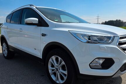 Ford Kuga 75.000 km 12.980 &euro; Tuntenhausen 83104