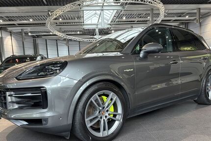 Porsche Cayenne 9.950 km 95.780 &euro; Paderborn 33100