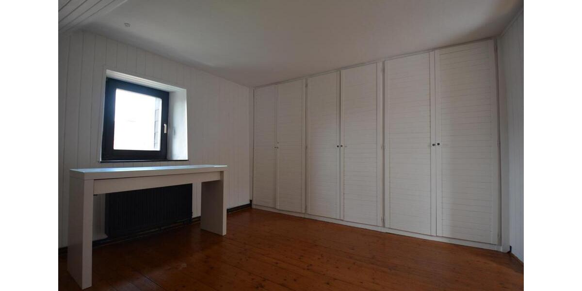 Einfamilienhaus Gerolstein - 7 Zimmer, 128 m&sup2;, 139.000&euro; | Angebot:27148210