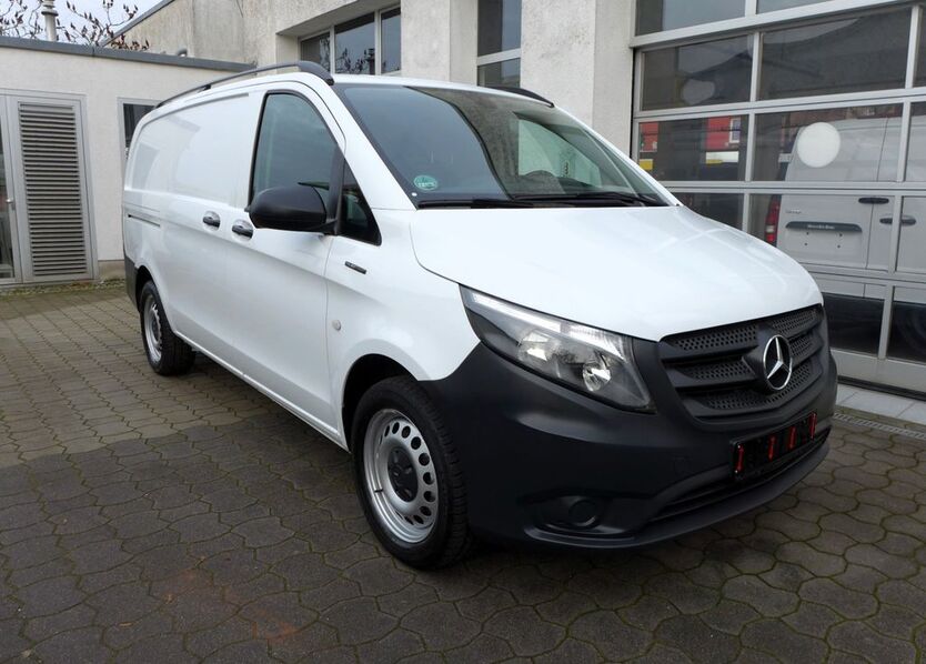 Mercedes-Benz Vito 63.012 km 13.400 € Berlin 13086