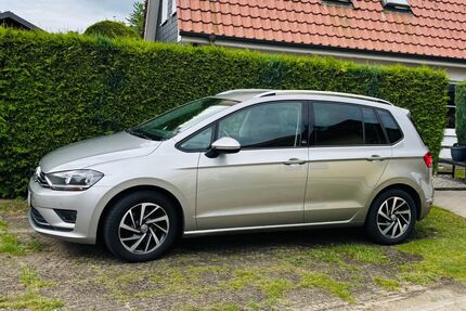 VW Golf Sportsvan 147.800 km 10.950 &euro; Grube 23749