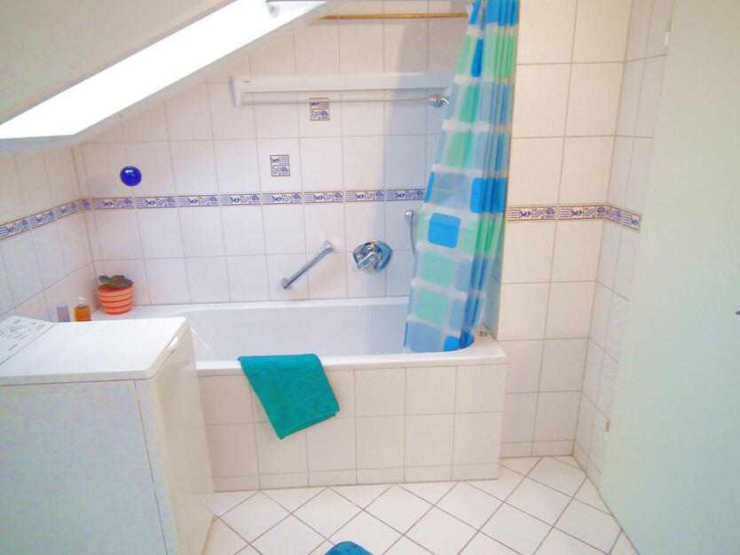 2-Zimmer Wohnung BernauChiemsee, vollmöbliert bis zum 30.04.26 zimmer