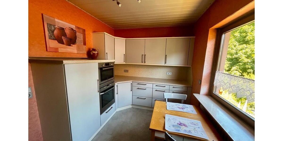 Einfamilienhaus Kirkel - 9 Zimmer, 170 m&sup2;, 250.000&euro; | Angebot:26806876