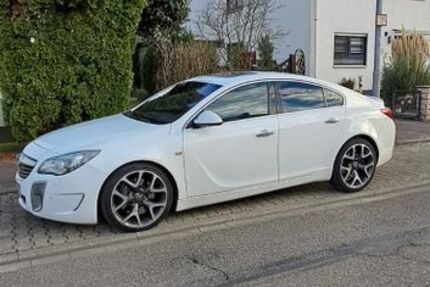Opel Insignia 169.000 km 12.199 &euro; Forst 76694