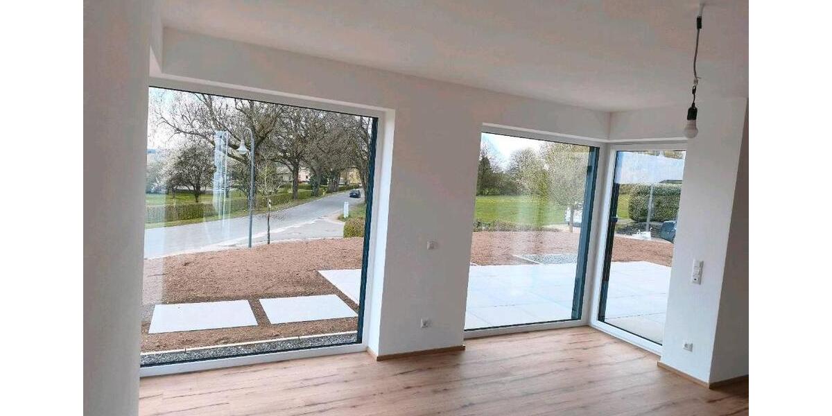 Einfamilienhaus Pronsfeld - 6 Zimmer, 180 m&sup2;, 600.000&euro; | Angebot:26148301