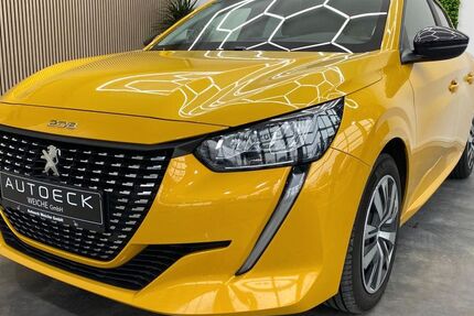 Peugeot 208 35.900 km 13.950 &euro; Flensburg 24941