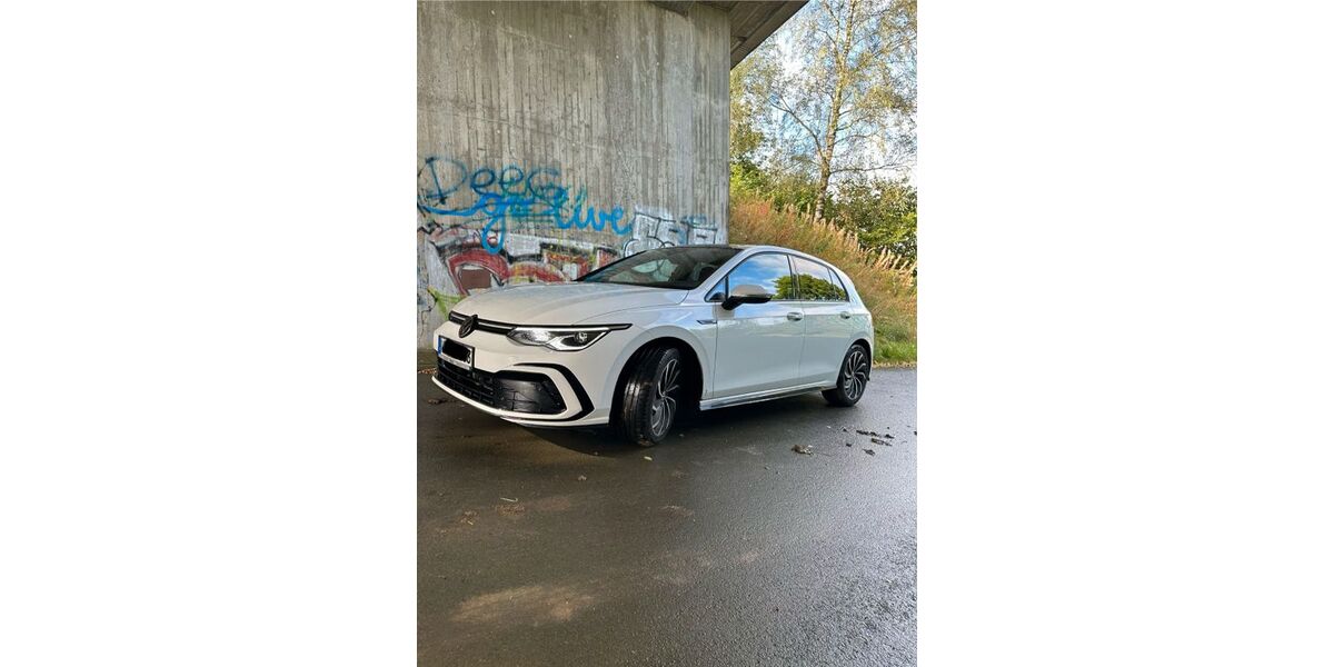 VW Golf 35.000 km 31.999 &euro; Korbach 34497